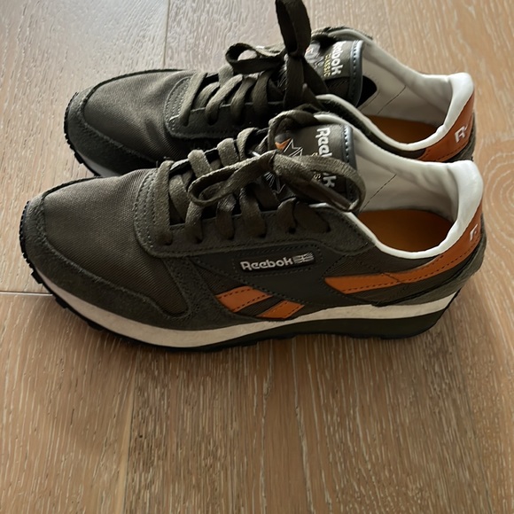Reebok women sneakes - Picture 4 of 5